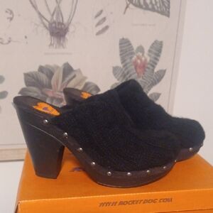 Rocket Dog Hobnail Platform Cable Knit Sweater Mules Sz 9